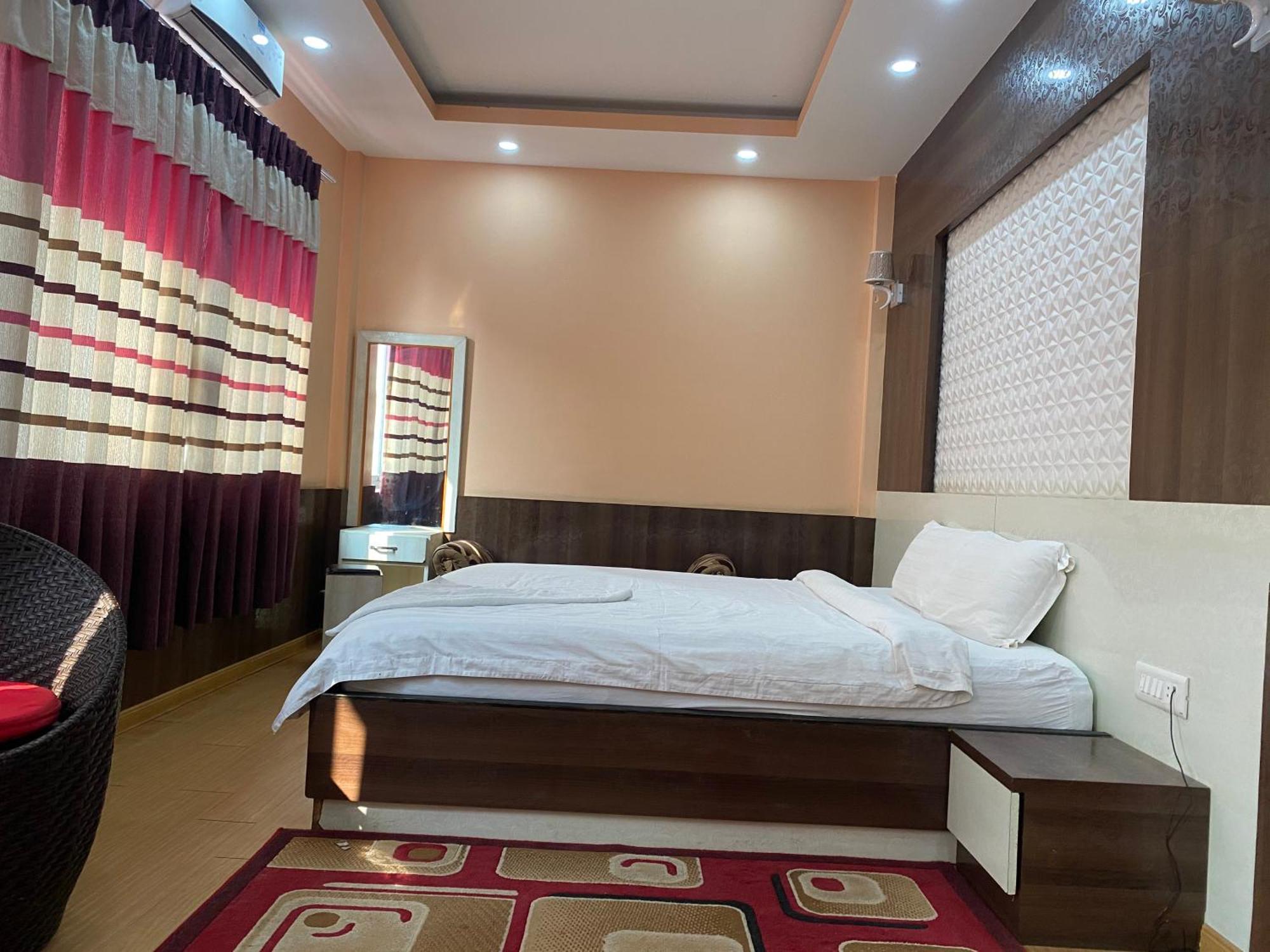 Hotel Gorkha Palace Pvt. Ltd Zewnętrze zdjęcie